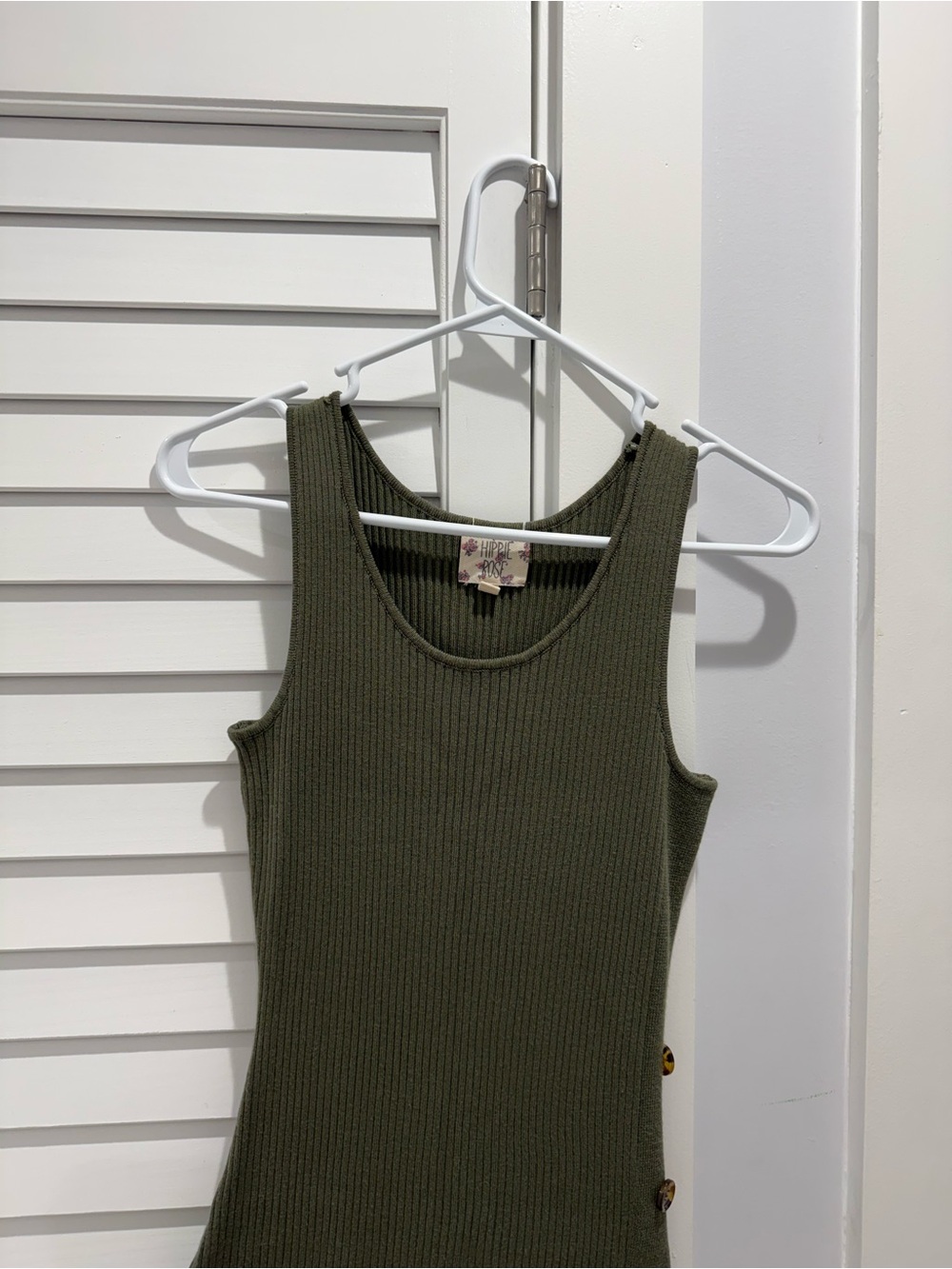 Bose Olive Ribbed Sleeveless Midi Dress with Side Button Accents - Picture 5 of 5